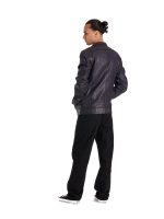 Мужская кожанка тёмно-синяя — натуральная кожа, стиль casual — изображение 2